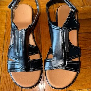 Black Women's Leather Strap Sandals with Adjustable Closure